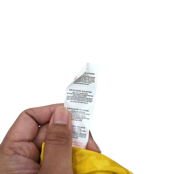 Pretty Little Thing Women 4x Plus Jumpsuit Chartreuse Yellow Satin Jacquard NEW - Picture 7 of 10